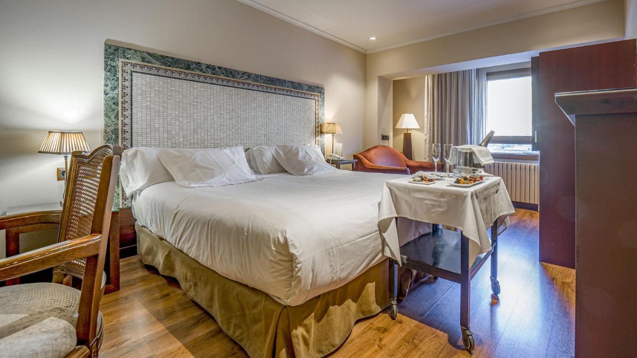 Roc Blanc Hotel & Spa Андорра-ла-Велья Экстерьер фото