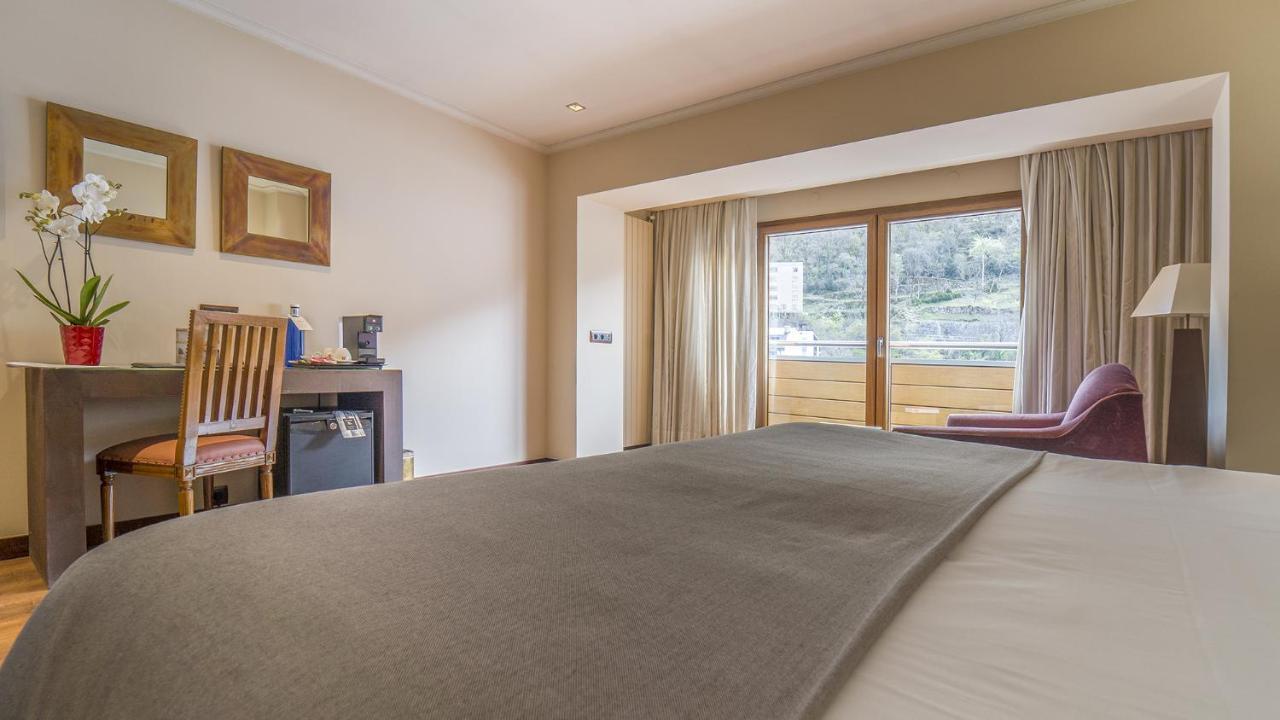 Roc Blanc Hotel & Spa Андорра-ла-Велья Экстерьер фото